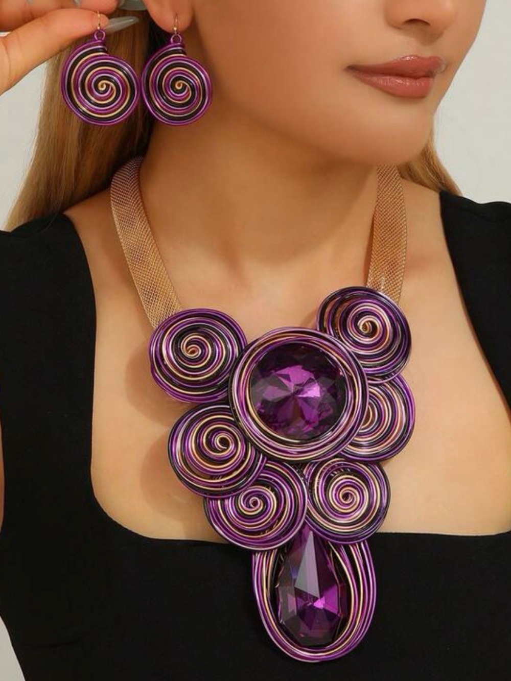 Women’s Statement Purple Swirl Pendant Necklace and Earrings Set